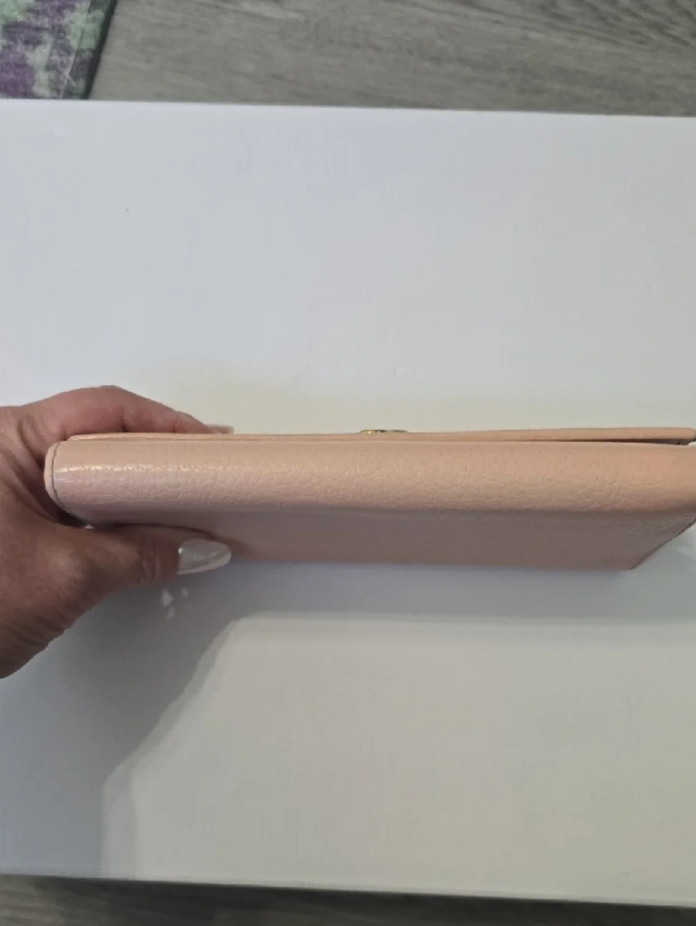 Gucci Blush Pink Pebbled Leather Continental Wallet with Gold GG - Picture 4 of 11